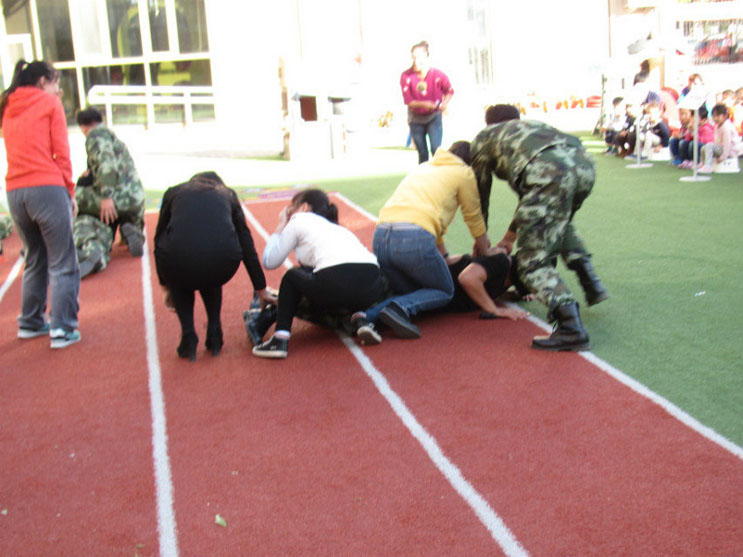 泛海幼儿园防恐教育