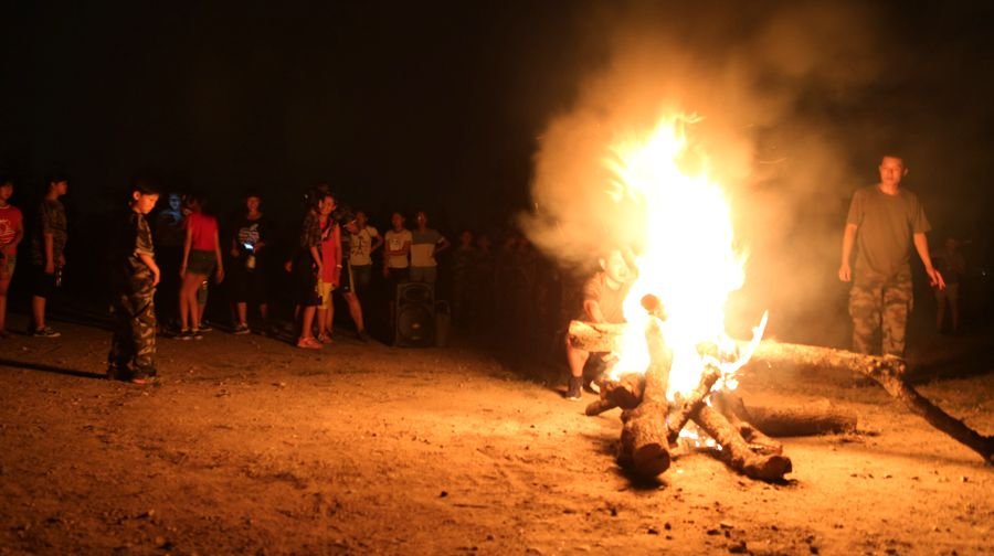 军魂少年——巨峰成长(14天)军事夏令营