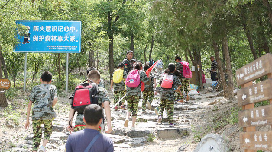 军事探秘挑战赛 巨峰特训助力孩子突破“恐惧”心防