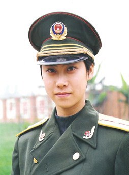 兰飞燕：中国女子特警队警官